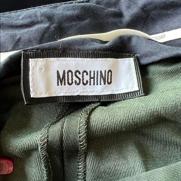 Moschino • Green pleated cropped ankle trousers - Picture 4 of 10